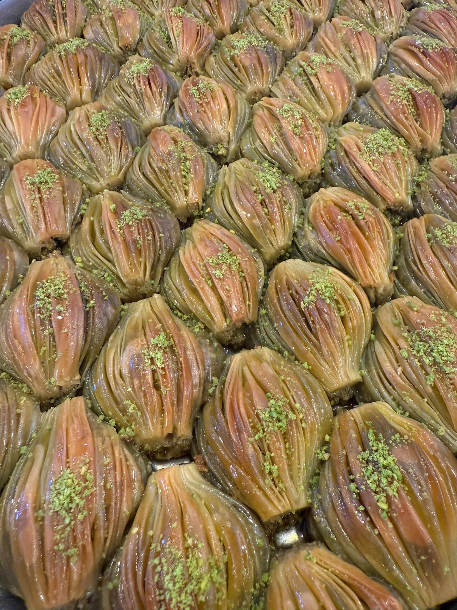 Fıstıklı Midye Baklava